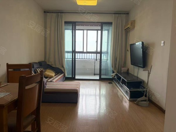 新上实拍_港澳广场_4_5_中南_家具家电齐全_急