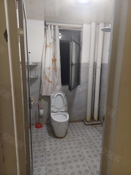 贡院_3室2厅1卫__电梯房_92平米