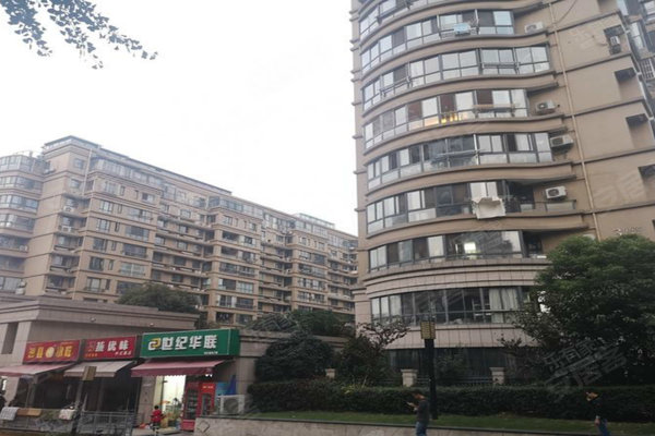 托乐嘉人口_托乐嘉夜市(2)