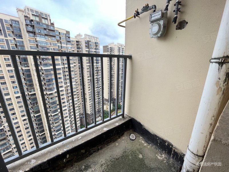 万达广场北师大附小锦地翰城骏豪仕家南北通透毛坯四房