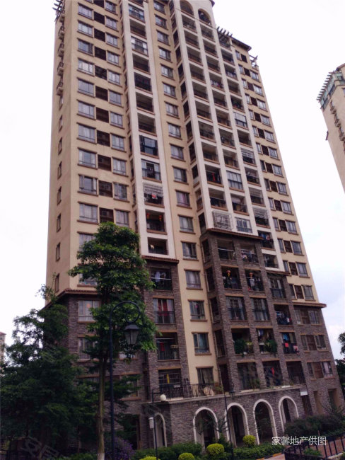 富力金港城东区南向中心位置楼层高诚意出售
