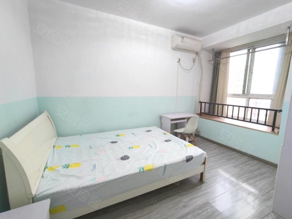 全女生_兴华苑B区_女生合租_独立卫生间_独立洗衣机公用厨房