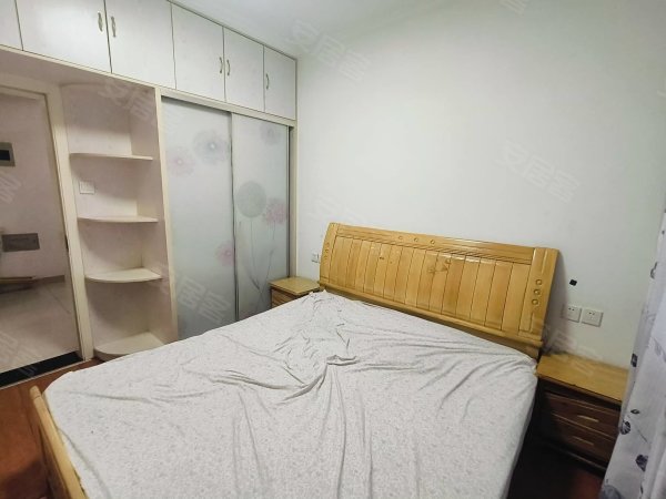福禄南园小两室电梯房家电齐全拎包入住随时看房采光好