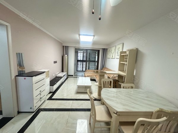 旭辉御府精装修_三房新出_品牌家电业主自住房_拎包入住随时看