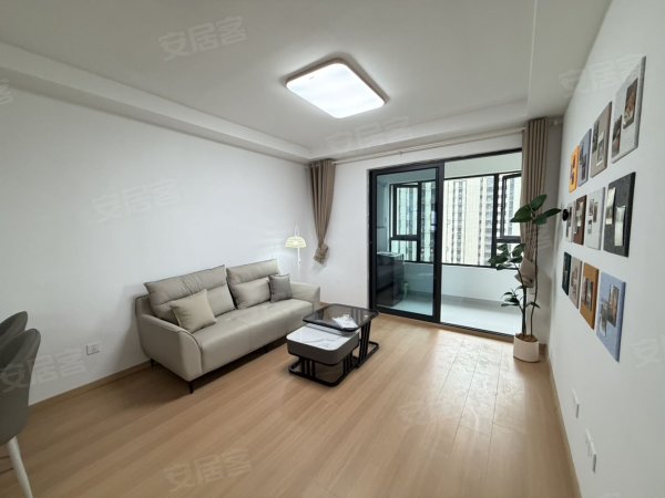 湖畔书香业主自住精装三室_全屋瓷砖_地铁五号线_云峰中心