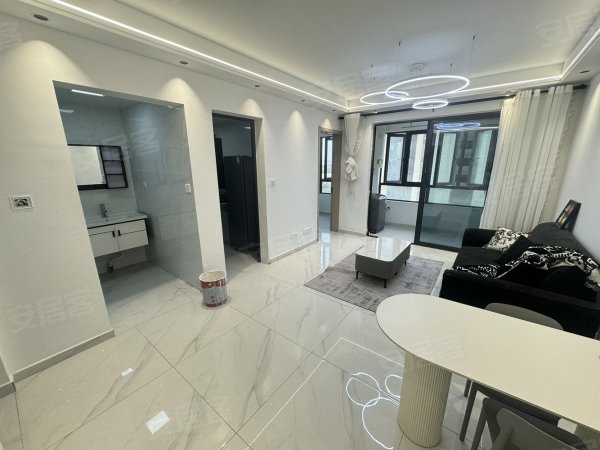 磨店2室精装修_可短租可月付_民用水电_近国显v5_免费停车