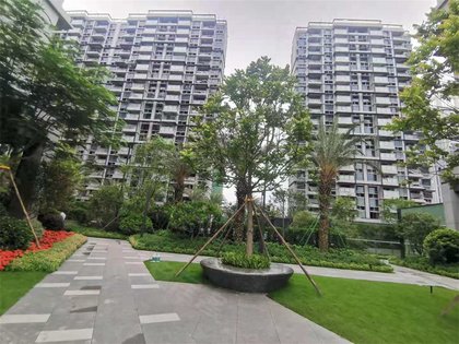 仁恒河滨花园