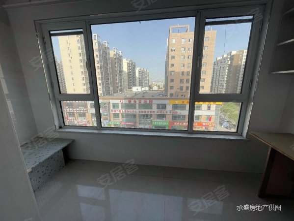 小店坞城路精装现房 一居室 价格美丽 南北通楼,海棠家园二手房,60万