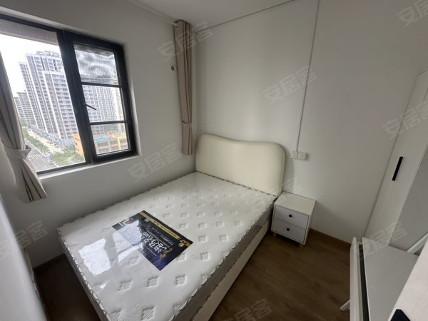 合肥西站_十里云庭_精装修家电齐全_随时看房_拎包住可做饭