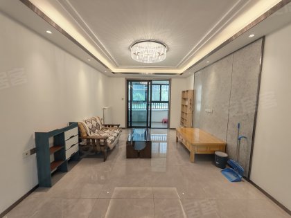 新上_金大地悦澜公馆_3室2厅1卫__电梯房_精装修117平