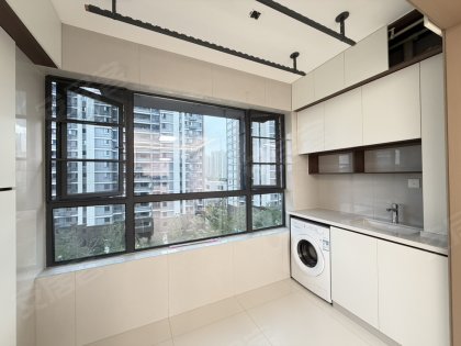 云川雅筑_全屋高端定制_客厅中央空调_电视机_厨房定制柜