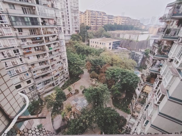 【多图】御景豪庭,冉家坝租房,看房方便 轻轨大龙山站旁 精装大两房