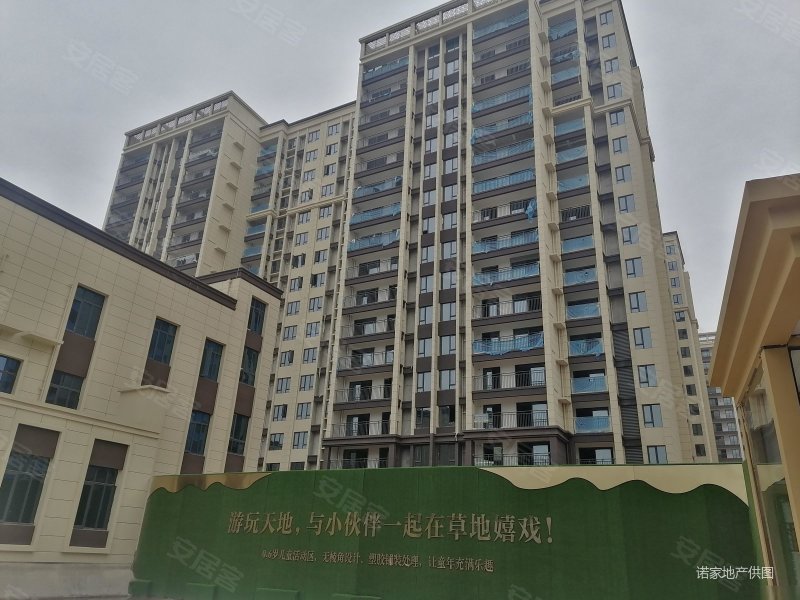 武汉房产网>武汉二手房>黄陂二手房>盘龙城二手房>天纵御景湾>800_600