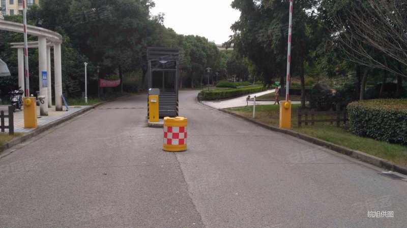 万春苑2室1厅1卫50㎡南北42万