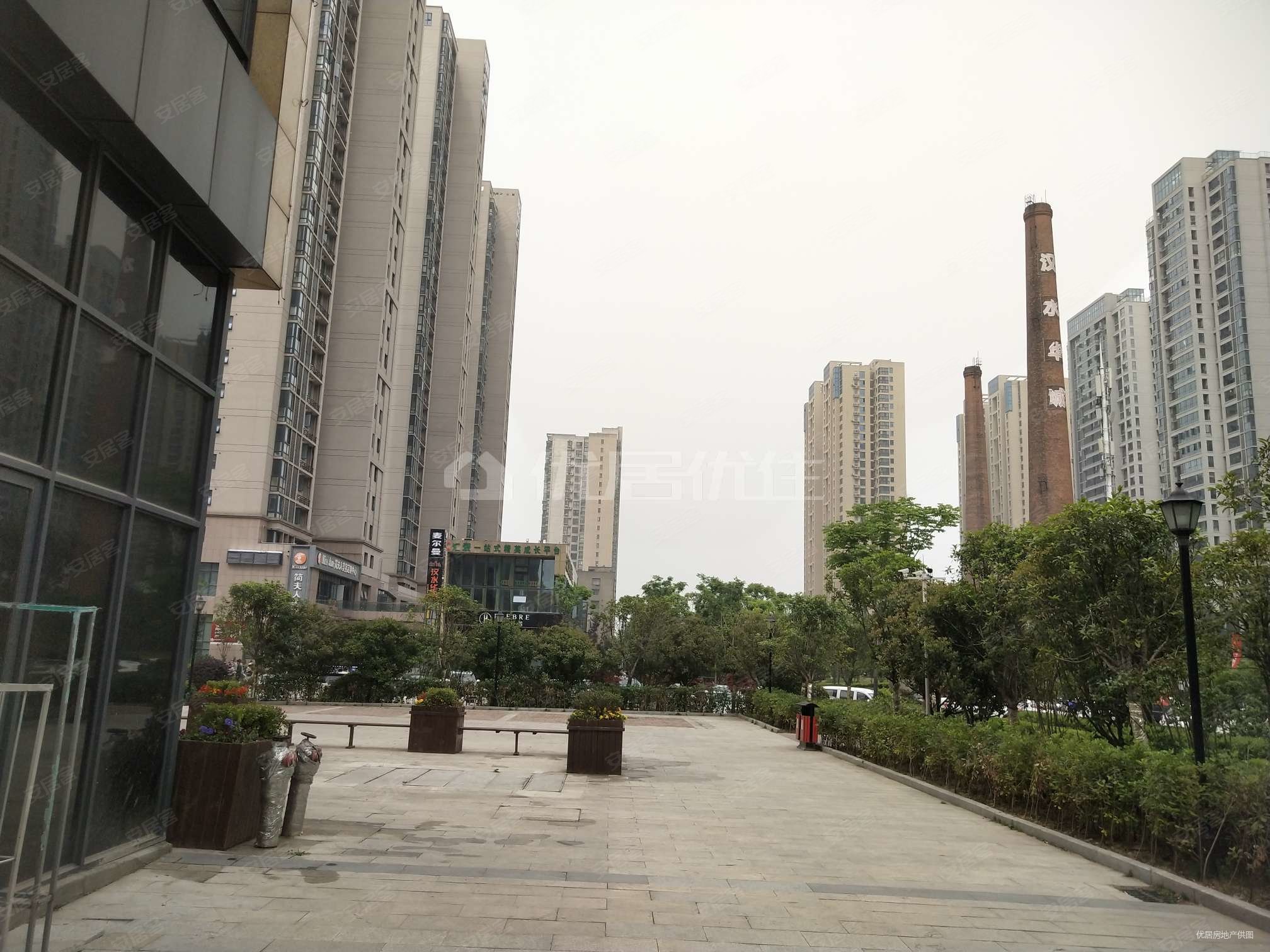 长虹路沃尔玛武商商圈汉水华城