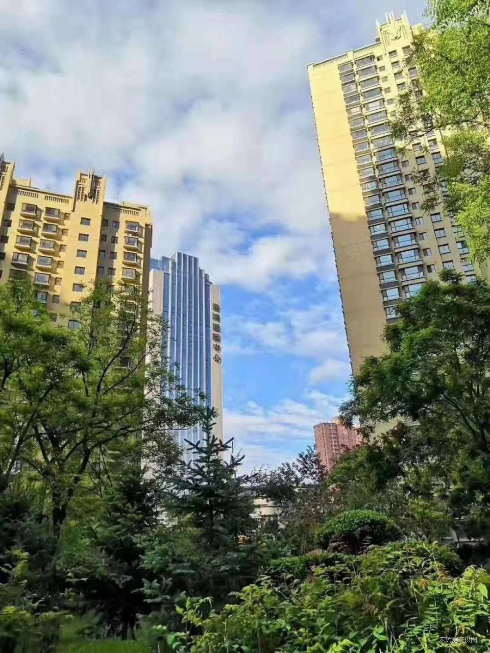 一套全景大落地窗可线上看房中广宜景湾尚城毛坯房三室急售