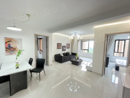 龙溪苑精装两室房东自住房_民用水电短租月付_保利广场市二院