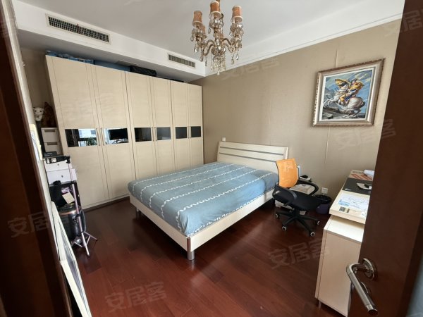 万科金域华府_拎包入住