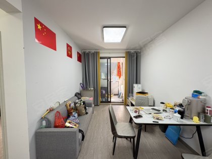 实图实价_之心城国购广场安医一附院大富鸿学府整租两室__可选