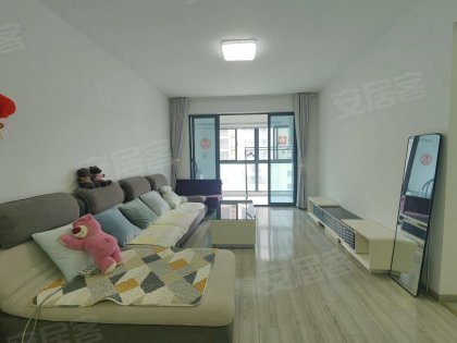 蜀西湖旁_近7中_精装3室_家电齐全_拎包入住_随时看房