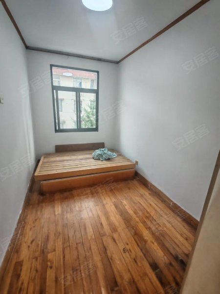 西七里塘地铁口_合昌宿舍_2室1厅1卫_拎包入住_采光好