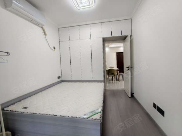 滨湖沁园B__2室1厅1卫_业主急租_全屋瓷砖_滚筒洗衣机