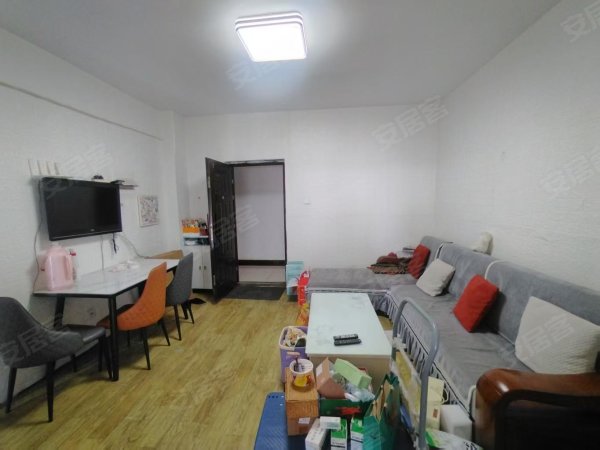 龙源丽景_5号线地铁站附近__自住装修_看房方便_可拎包入住