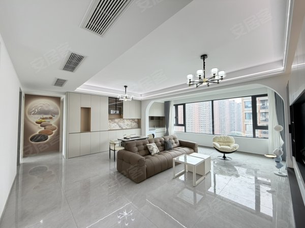 滨湖金融板块_租客到期已搬走_一梯一户大平层大横厅_拎包即住