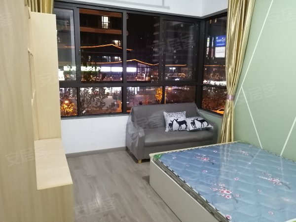 個人房子_月付可短租_南北通透_王岗站_龙湖天街对面_有网络