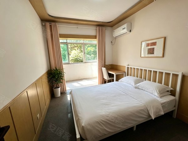 入住送50元电费！白水坝地铁口_！财富广场世纪中心_盒马鲜生