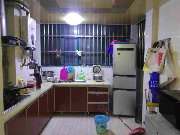 实拍原创生活_林语人家_2室2厅临近地铁三四号精装_拎包入住