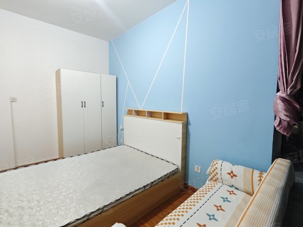 月付可短租_個人房子_实拍实图_朝南飘窗_龙湖天街旁_有网络