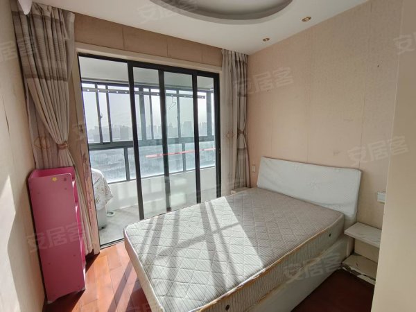 超大阳台超强采光_家天下二期电梯精装三室_拎包入住随时看房