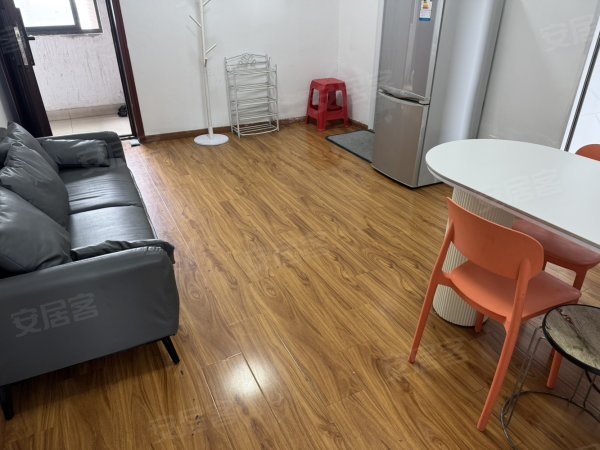 地铁口__园上园_精装1室__家电齐__民水电同燃气