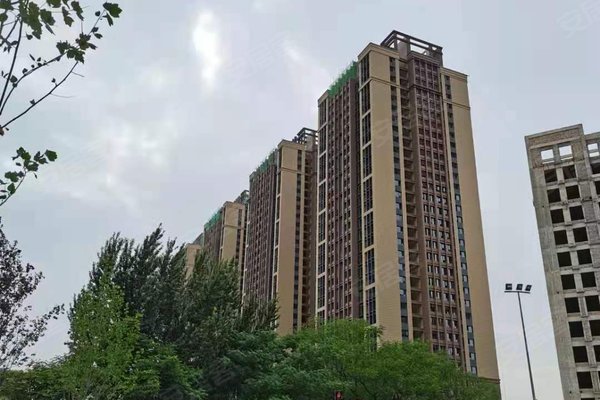 中登湖景花园