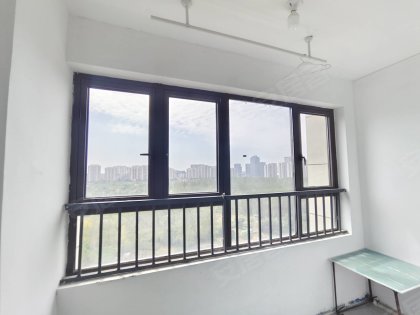 湖畔义乐精装合租独卫单间新省府近云峯中心_押一付一拎包入住
