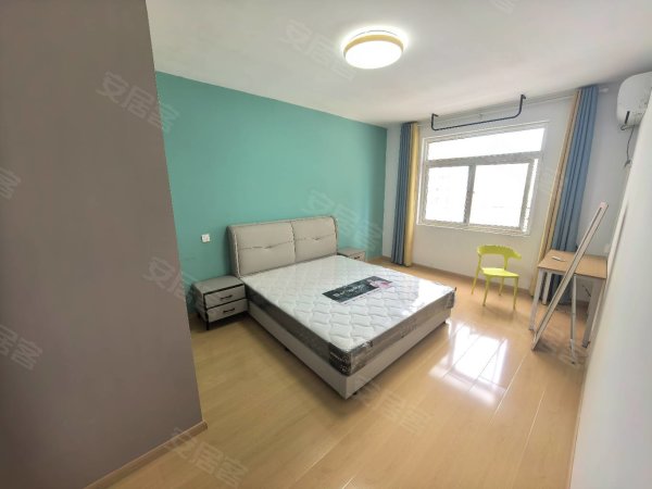 三号线洪岗站华地金融新华国际港汇广场中侨中心旁精装房大小均有