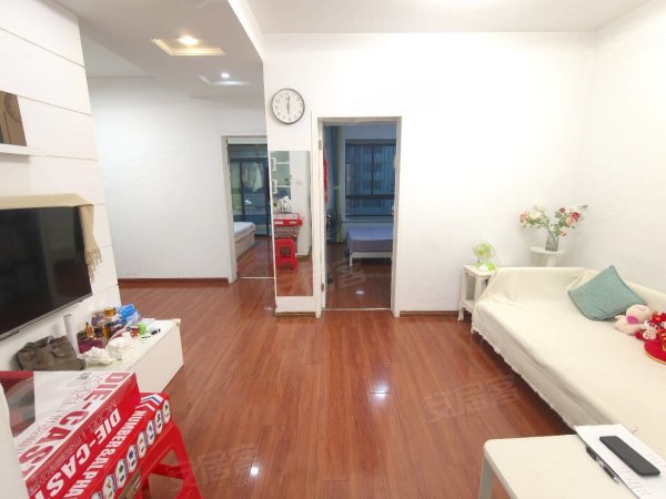 地铁3号线南新庄站，春晓翠庭，精装两室两厅，家电齐全，电梯房