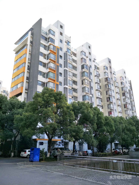 康桥半岛城中花园