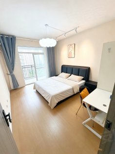 自家房子无某费交行中信云谷创新园滨湖顺园阳台房拎包入住可短租