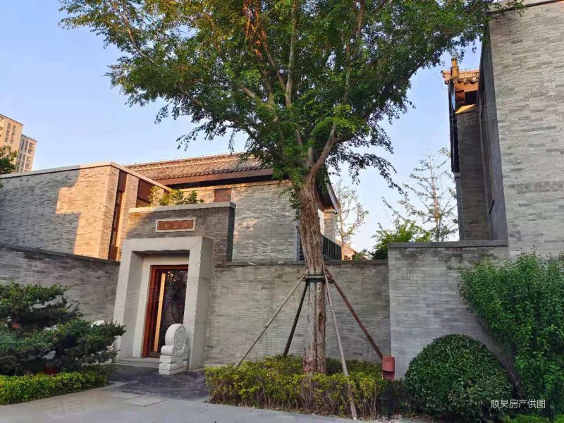 即墨古城(别墅)5室3厅4卫346㎡南北1400万
