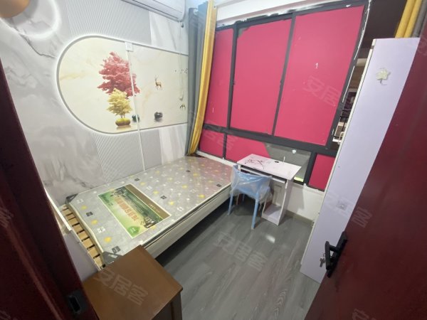 天玥中心_楼下地铁站_交通便利_配套设施齐全_干净无异味