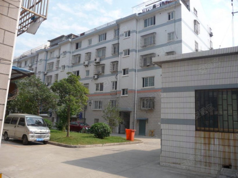 昆山 <em>梅园新村</em>小区<em>照片</em> - 安居客