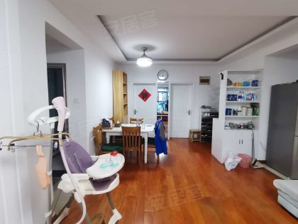 南郡明珠_精装三房出租，要求干净