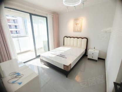 可短租）可月付）金融港）要素）千城大厦）方圆荟）滨湖医院旁）