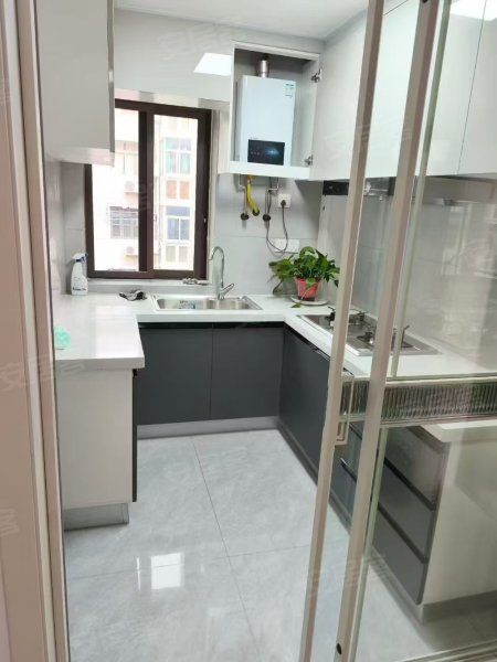 安大北门_三室一厅_全屋精装家具齐全_随时看房入住西园安医大