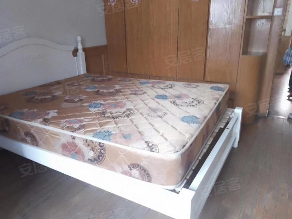庐阳区双岗菜市场附近虹桥小学旁，21家电全，1000，六楼