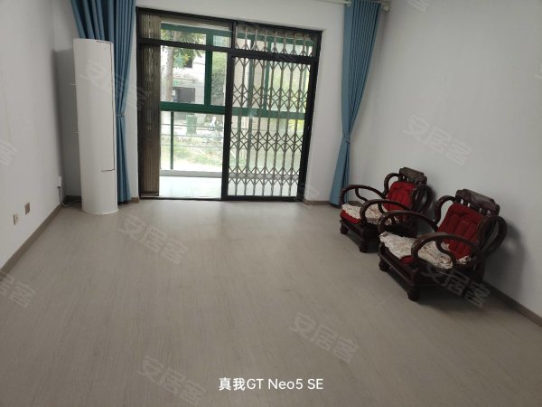 宝业紫街。宝业北区，精美三室两厅一卫。一楼。适合陪读住家。