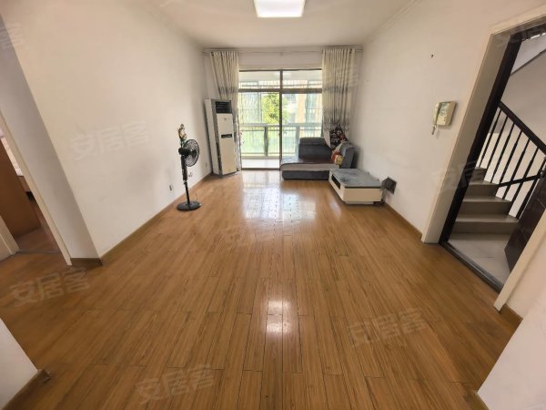 翠微苑两室，性价比很高！3号线地铁口，中环城，天鹅湖～