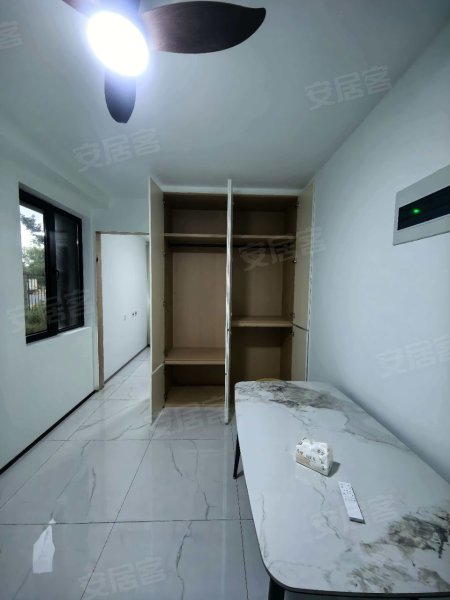 实拍周谷堆批发市场_地铁六号线_裕彭佳苑精装修_一室一厅出租